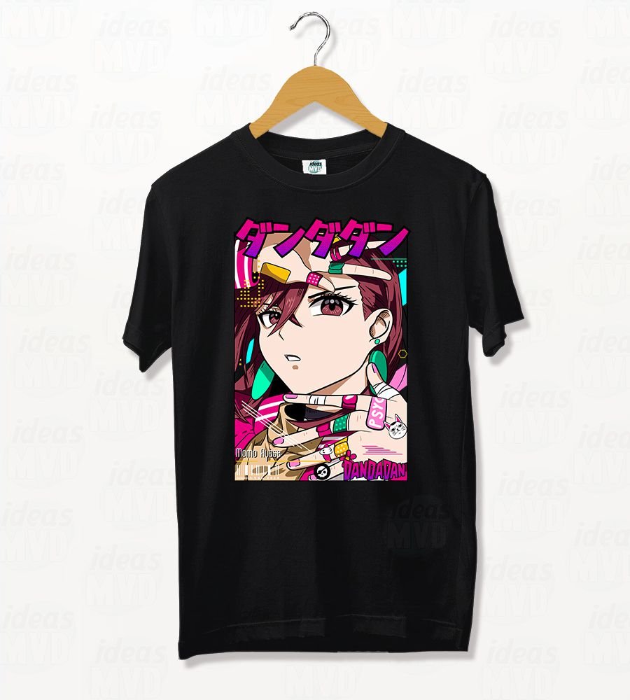 Remera Dandadan Momo Ayase 02 (Negra)